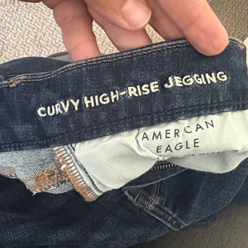 American Eagle Outfitters Dark Blue Skinny Jeans - Picture 4 of 10